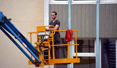 Contrôle technique de nacelle télescopique et de chariot élévateur à Besançon et ses alentours